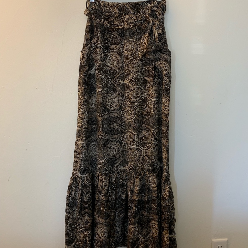 Adorable silk, maxi skirt from Anthropologie.